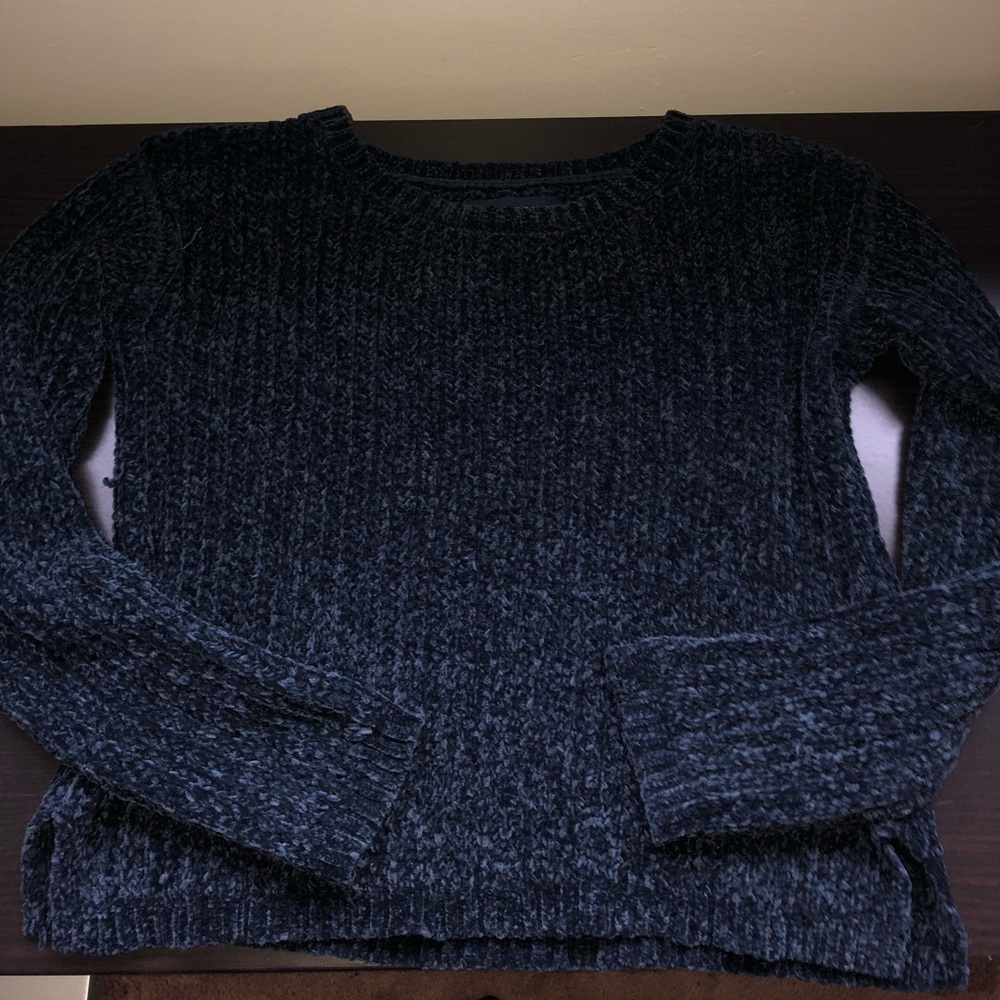 AERO velvet Sweater